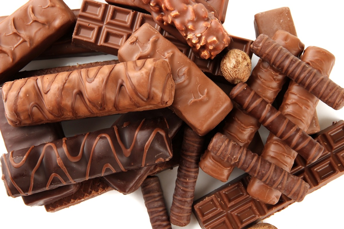 ChocolateCandyBars_Africa Studio_AdobeStock_59559657.jpg